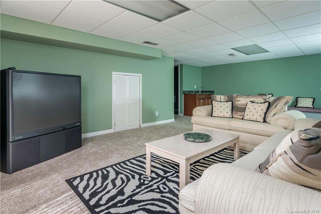 5224 Guildbrook Road, Unit 9 Charlotte, NC 28226 - Photo 25 of 32 Gallery Image 25