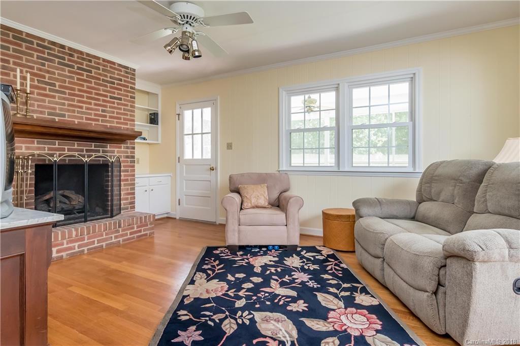 5224 Guildbrook Road, Unit 9 Charlotte, NC 28226 - Photo 8 of 32 Gallery Image 8