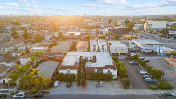 $370,000 | 4262 Wilson Avenue, Unit 10, San Diego, CA 92104