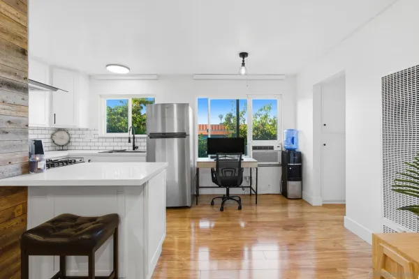 $370,000 | 4262 Wilson Avenue, Unit 10, San Diego, CA 92104