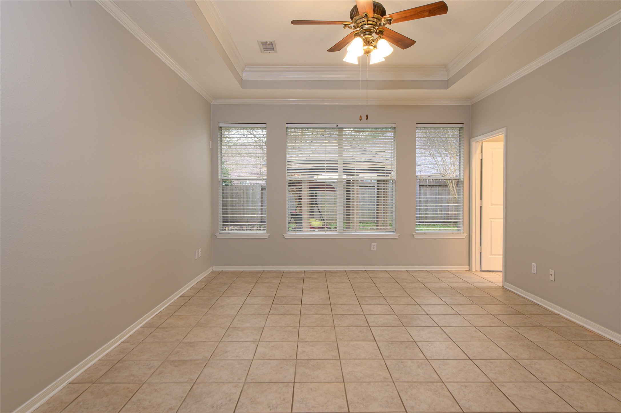 58 South Plum Crest Circle Spring, TX 77382 - Photo 16 of 33