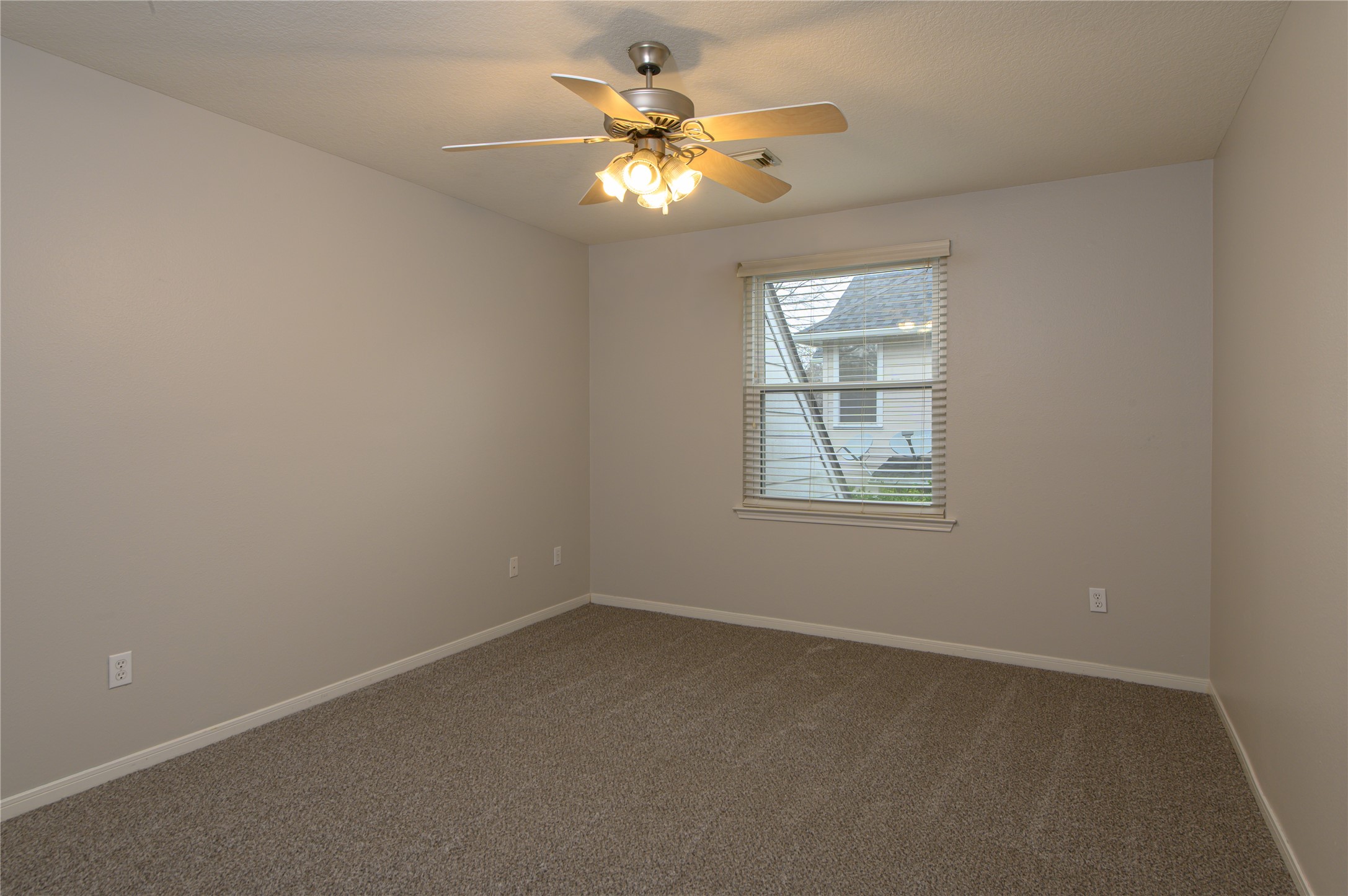 58 South Plum Crest Circle Spring, TX 77382 - Photo 26 of 33