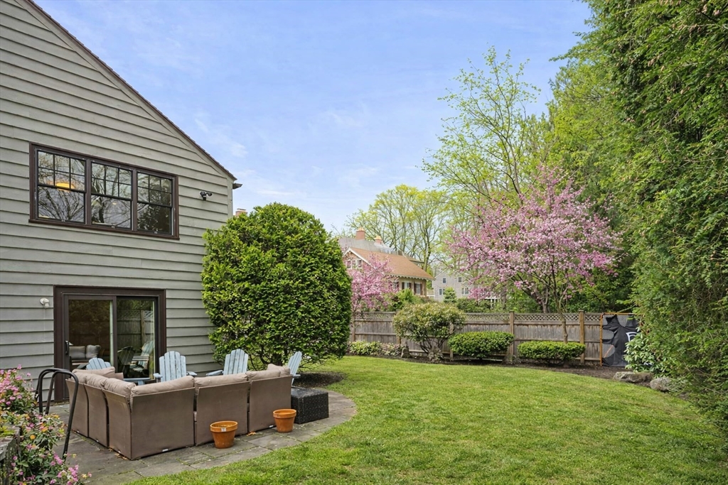 2 Edgewater Place Winchester, MA 01890 - Photo 30 of 32