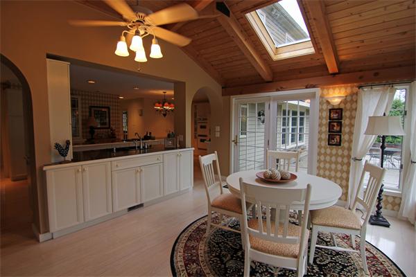 24 Longfellow Road Holyoke, MA 01040 - Photo 12 of 30 Gallery Image 12