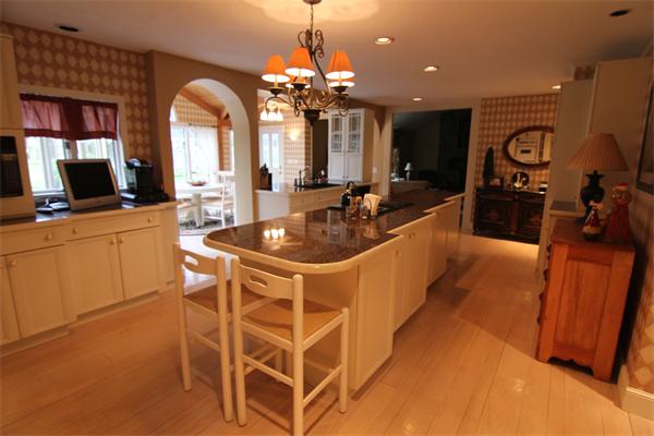 24 Longfellow Road Holyoke, MA 01040 - Photo 14 of 30 Gallery Image 14