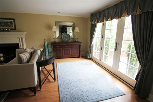 24 Longfellow Road Holyoke, MA 01040 - Photo 20 of 30 Gallery Image 20