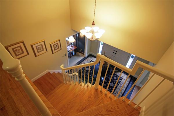 24 Longfellow Road Holyoke, MA 01040 - Photo 24 of 30 Gallery Image 24