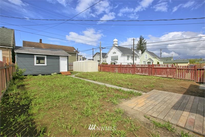 2302 Rockefeller Avenue Everett, WA 98201 - Photo 16 of 18