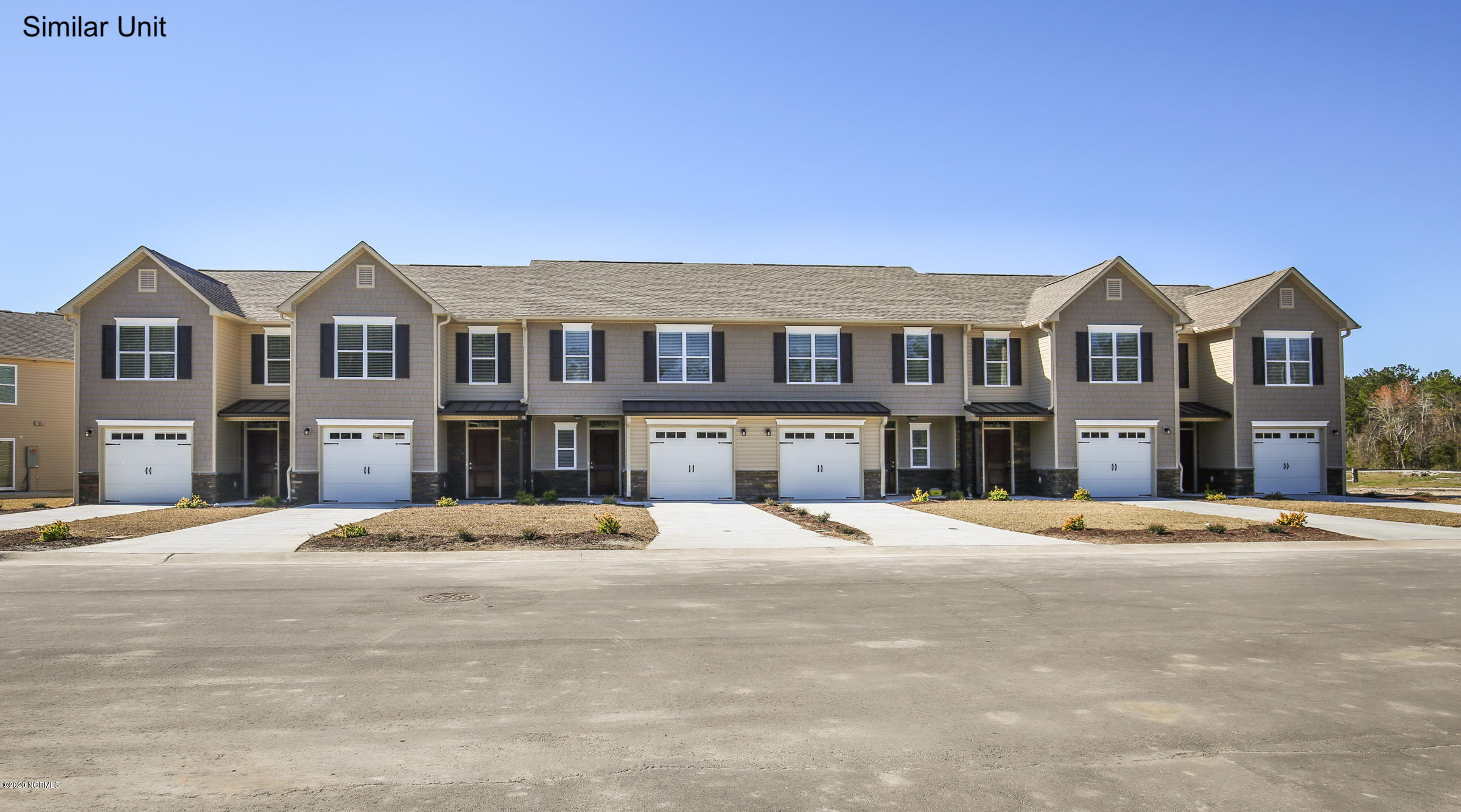 305 Glenellen Loop Road Midway Park, NC 28544 - Photo 3 of 21 20180613205624619783000000-o