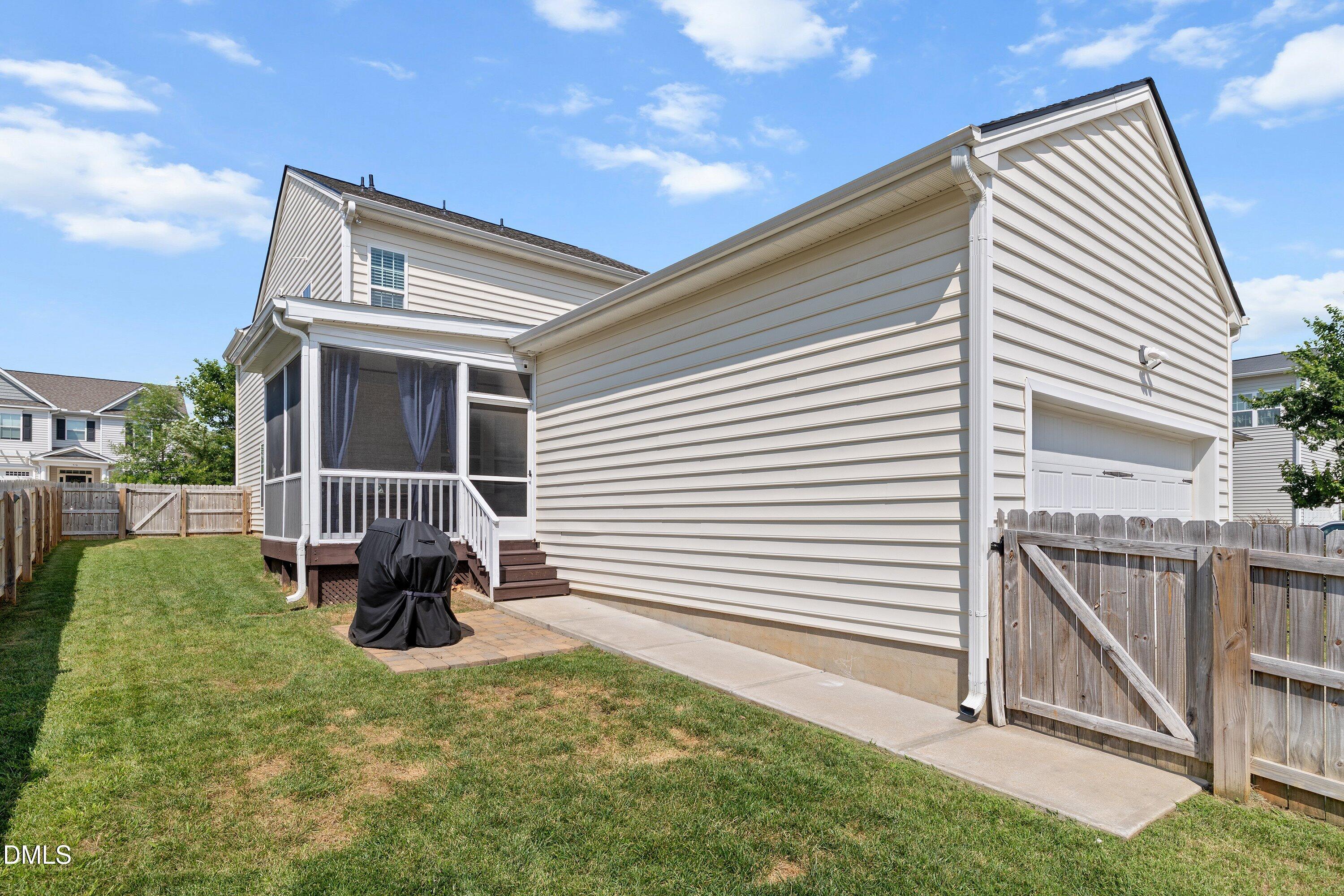 717 Summer Music Lane Raleigh, NC 27603 - Photo 46 of 75