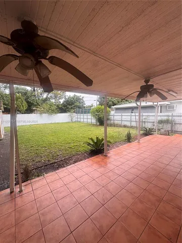 $3,000 | 365 West 13th Street, Hialeah, FL 33010