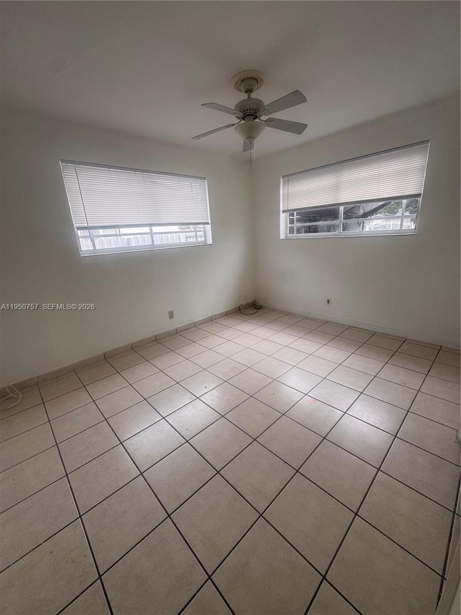 365 West 13th Street Hialeah, FL 33010 - Photo 6 of 17