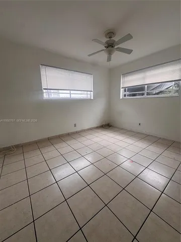 $3,000 | 365 West 13th Street, Hialeah, FL 33010