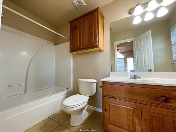 $1,550 | 2336 Autumn Chase Loop, College Station, TX 77840