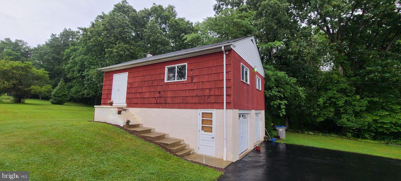 3071 Finland Road Pennsburg, PA 18073 - Photo 32 of 59 Gallery Image 32