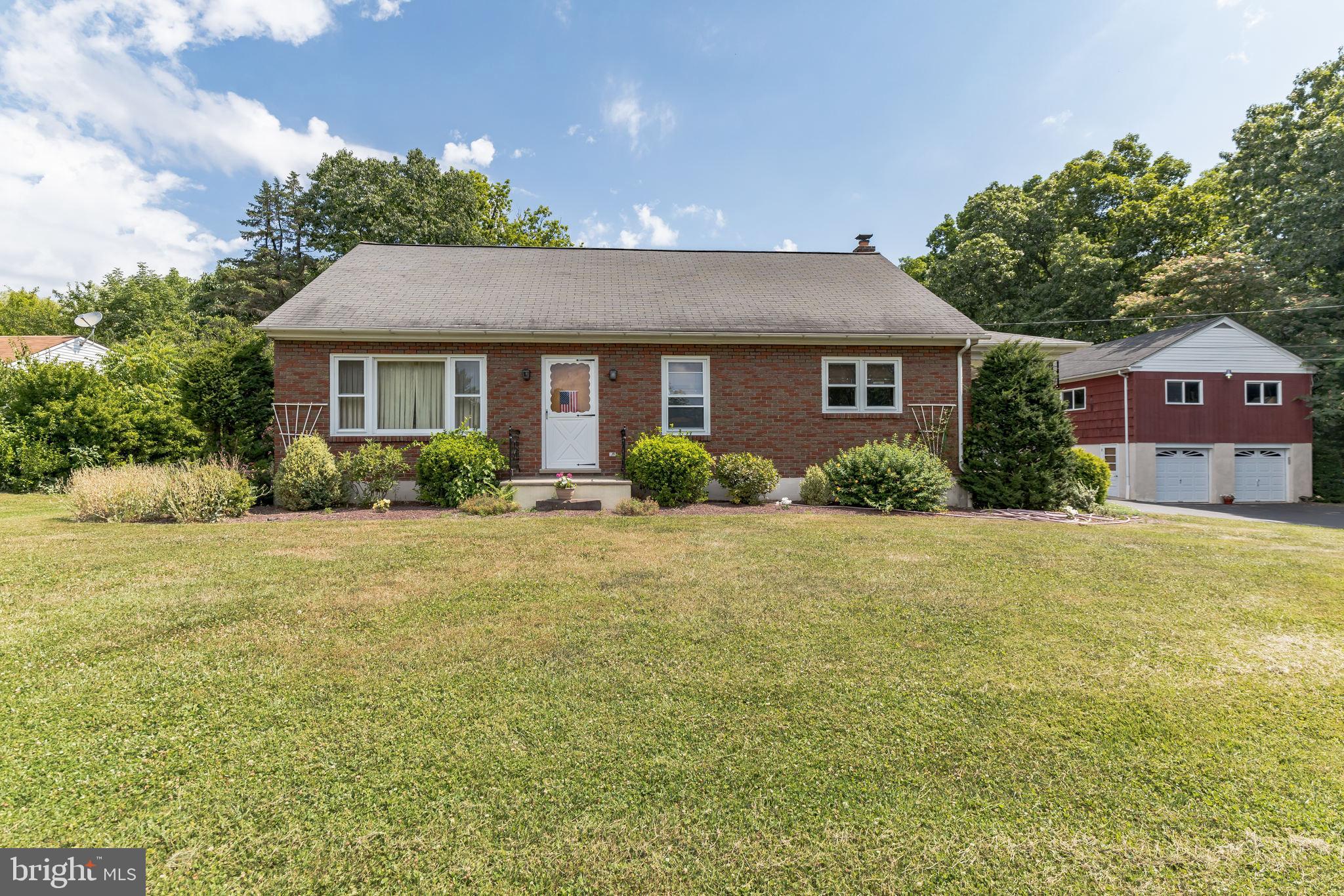 3071 Finland Road Pennsburg, PA 18073 - Photo 4 of 59 Gallery Image 4