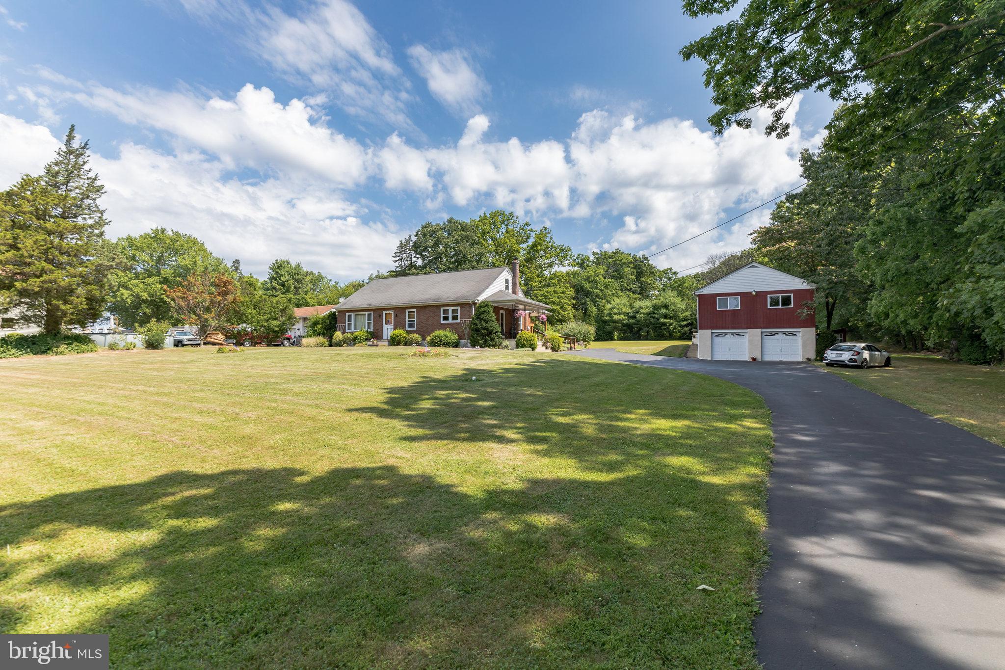 3071 Finland Road Pennsburg, PA 18073 - Photo 7 of 59 Gallery Image 7