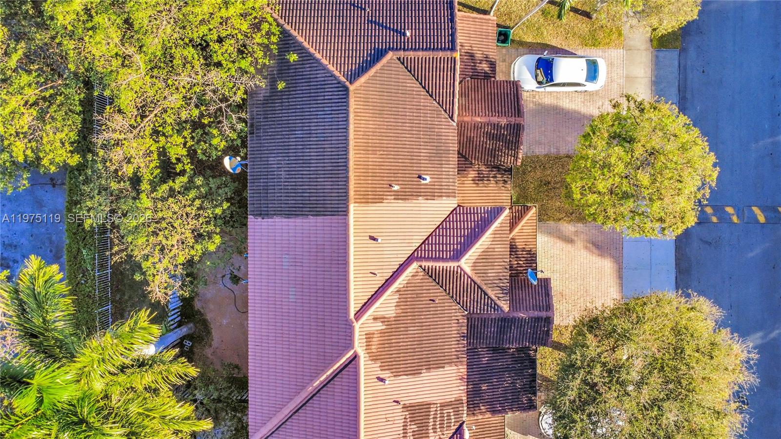 27463 Southwest 137th Court, Unit 27364 Homestead, FL 33032 - Photo 29 of 59