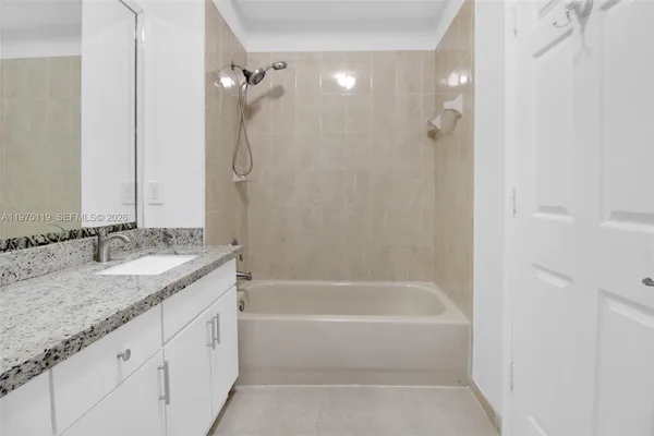 $2,950 | 27463 Southwest 137th Court, Unit 27364, Homestead, FL 33032