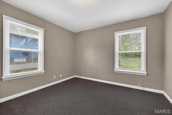 $1,200 | 6018 Evergreen Boulevard, St. Louis, MO 63134