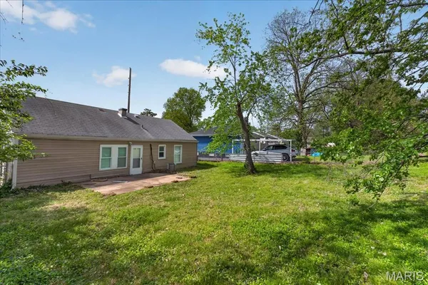 $1,200 | 6018 Evergreen Boulevard, St. Louis, MO 63134