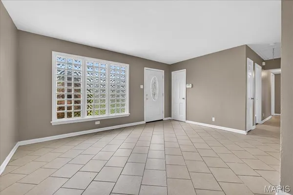 $1,200 | 6018 Evergreen Boulevard, St. Louis, MO 63134
