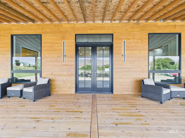 $599,900 | 6501 Sweet Ola Highway, Sweet, ID 83670