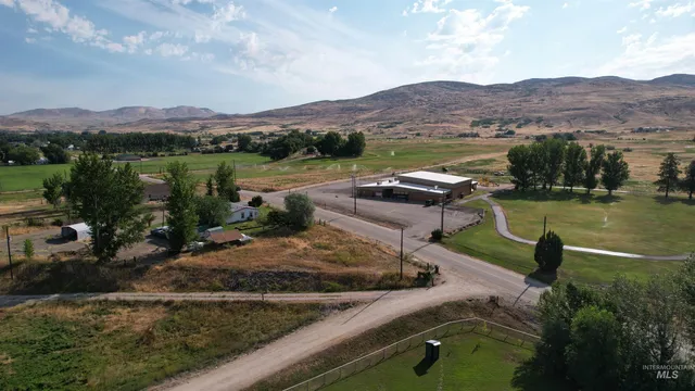 $599,900 | 6501 Sweet Ola Highway, Sweet, ID 83670