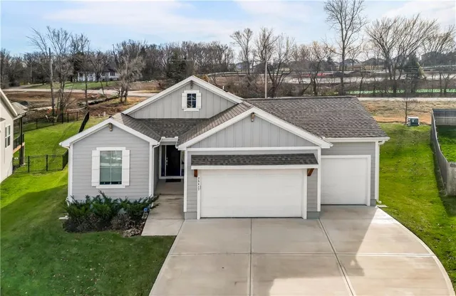 $535,000 | 25417 West 142nd Place, Olathe, KS 66061