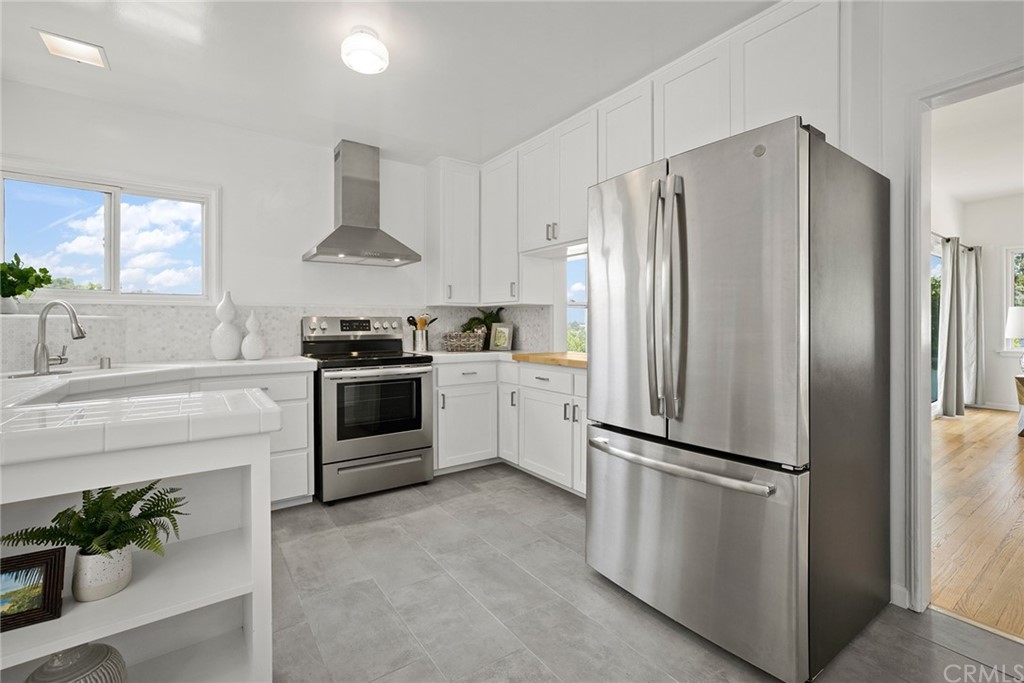 135 Anita Drive Pasadena, CA 91105 - Photo 11 of 27