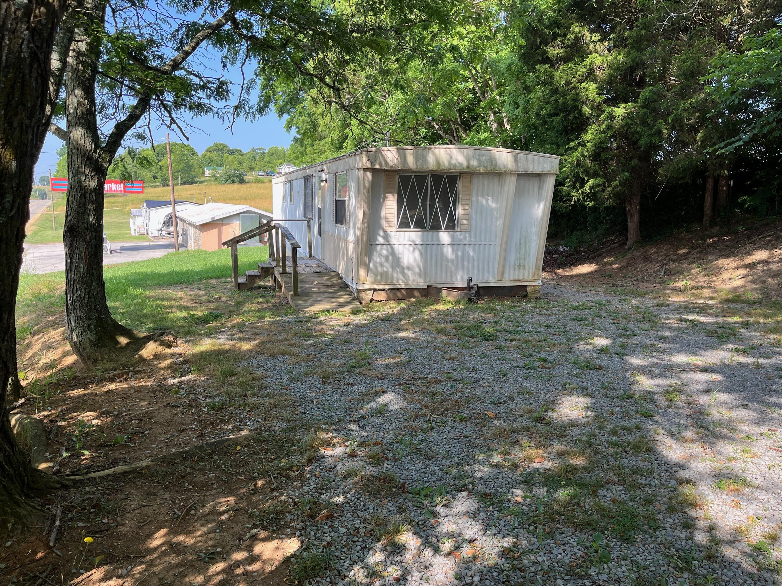 7735 Snapps Ferry Road Chuckey, TN 37641 - Photo 13 of 14 IMG_8664