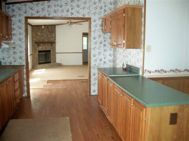 830 Jerusalem Road Pacolet, SC 29372 - Photo 5 of 25