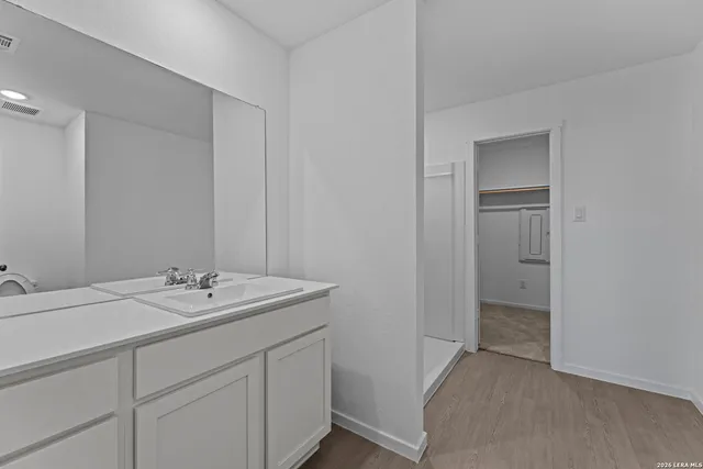 $290,000 | 107 Ellendale Place, Fredericksburg, TX 78624