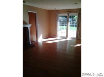 600 Springdale Drive Belleville, IL 62223 - Photo 2 of 15