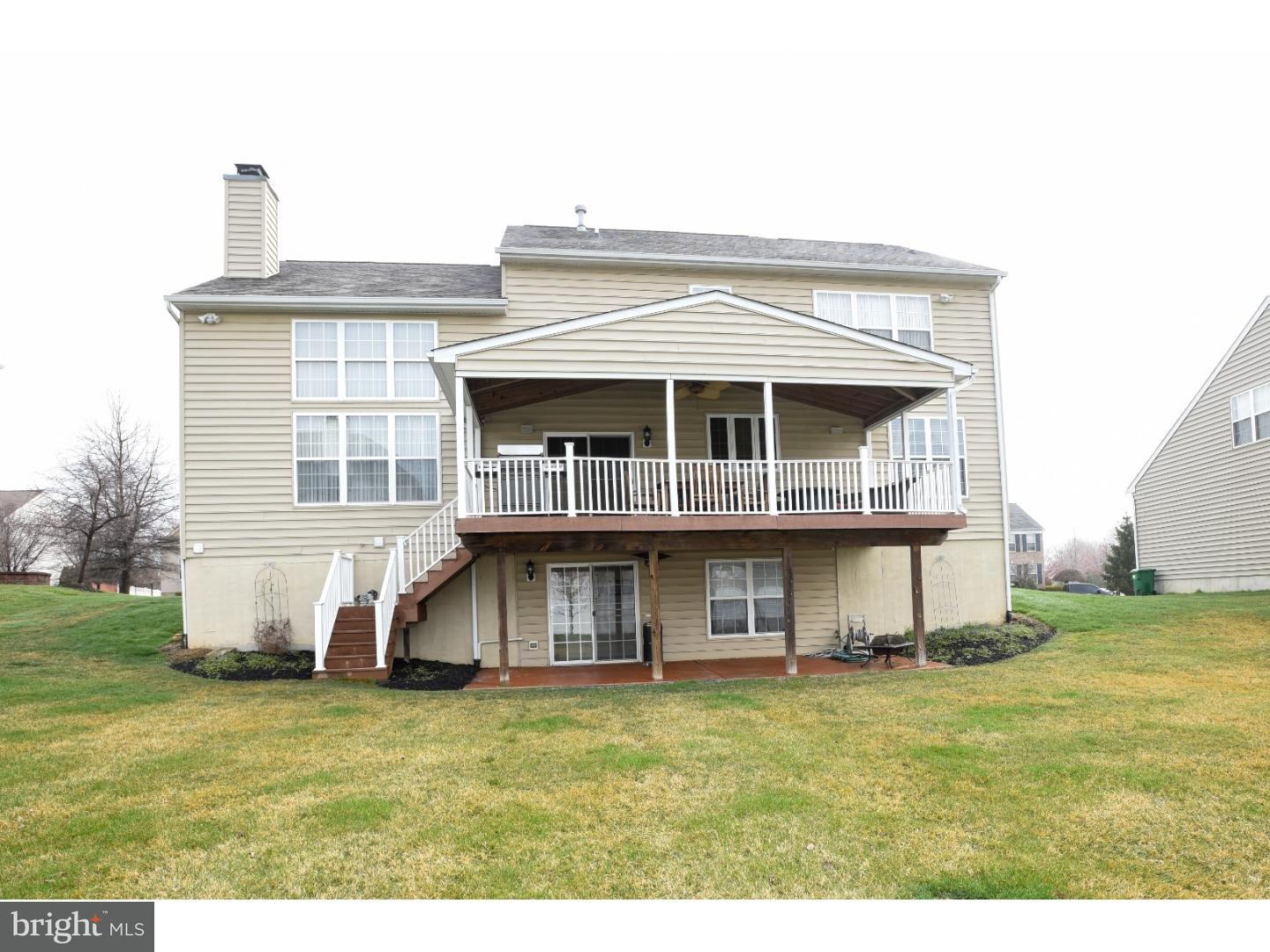 126 Tatham Road Bensalem, PA 19020 - Photo 25 of 25 Exterior Back