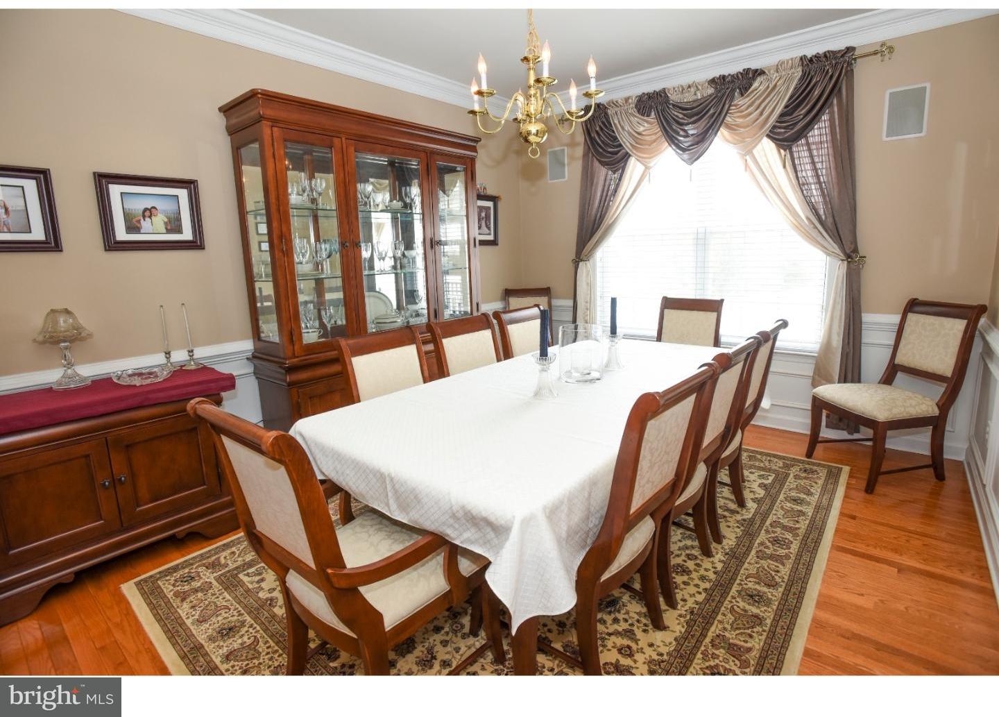 126 Tatham Road Bensalem, PA 19020 - Photo 10 of 25 Dining Room