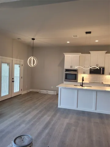 $357,000 | 185 Nuuanu Lane, Bastrop, TX 78602