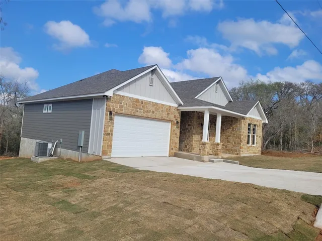 $357,000 | 185 Nuuanu Lane, Bastrop, TX 78602