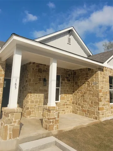 $357,000 | 185 Nuuanu Lane, Bastrop, TX 78602