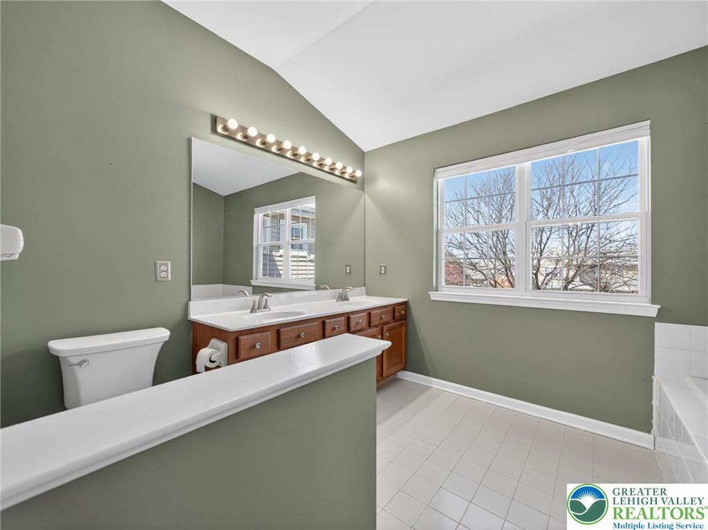 4312 Creek Road Allentown, PA 18104 - Photo 39 of 67