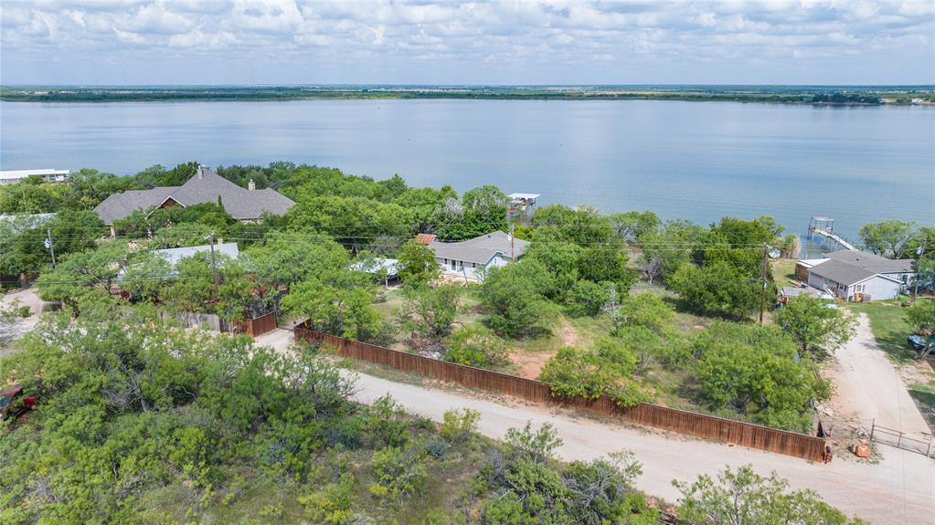 9732 Cove Road Abilene, TX 79601 - Photo 3 of 36