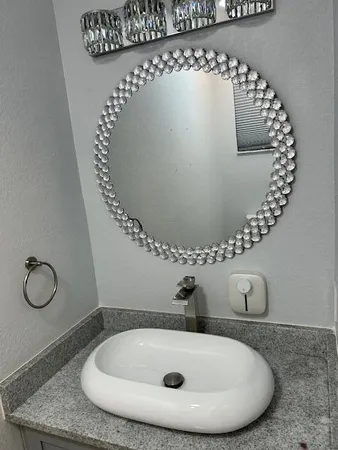 $2,700 | 1305 Lucaya Drive, West Palm Beach, FL 33404