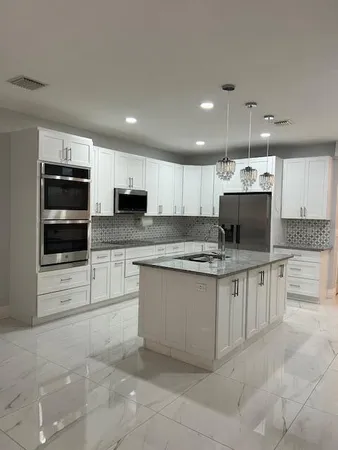 $2,700 | 1305 Lucaya Drive, West Palm Beach, FL 33404