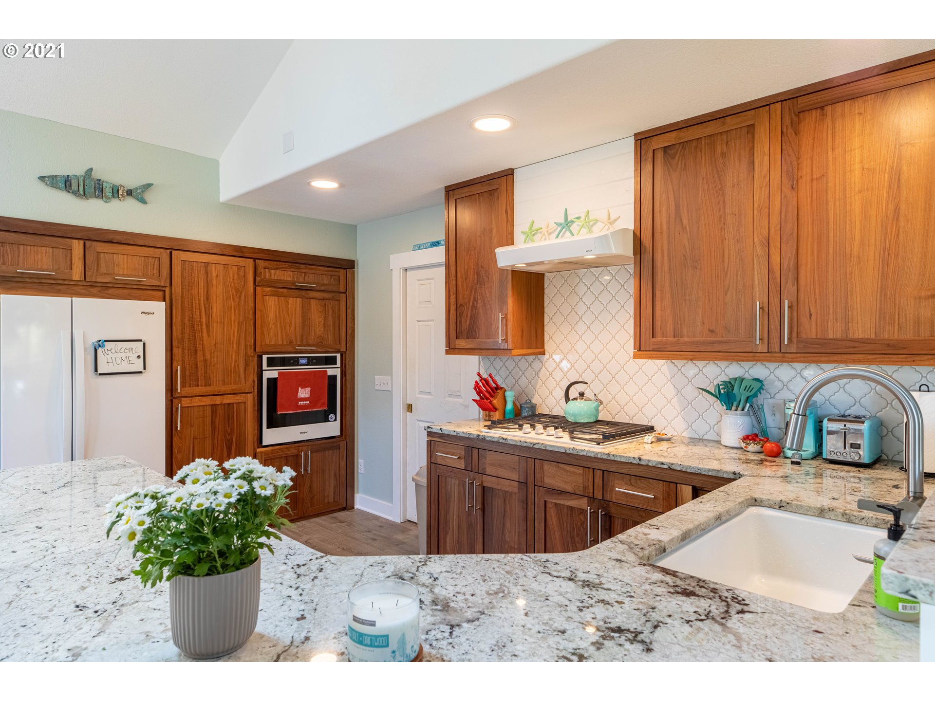 63385 Shinglehouse Road Coos Bay, OR 97420 - Photo 5 of 31 Gallery Image 5