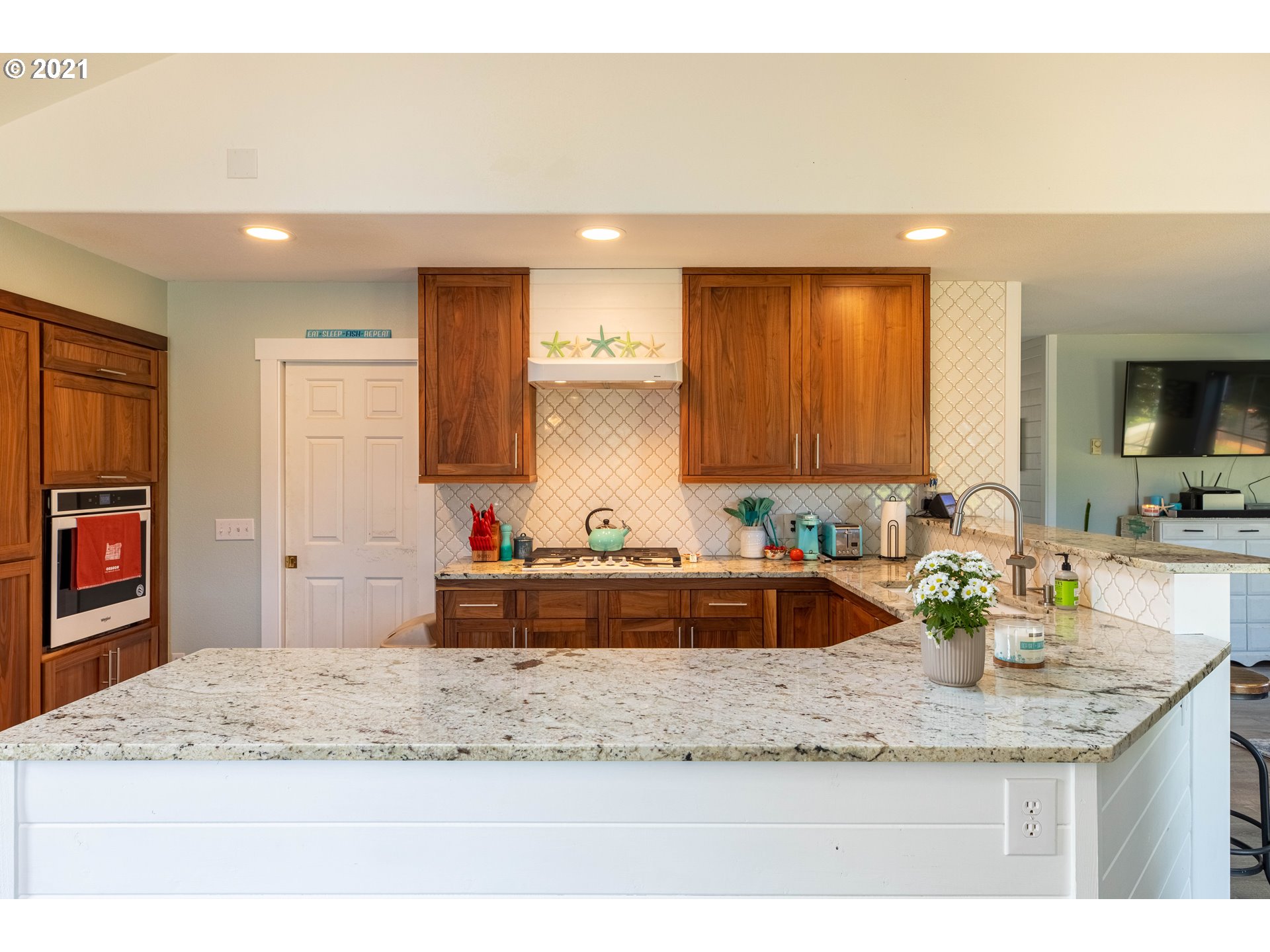 63385 Shinglehouse Road Coos Bay, OR 97420 - Photo 6 of 31 Gallery Image 6