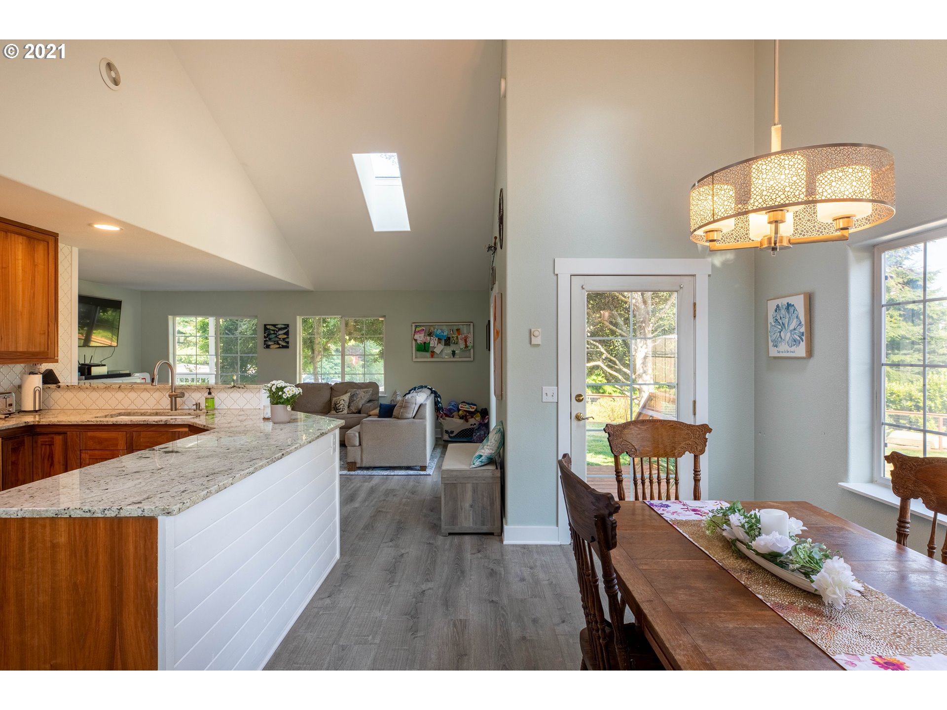 63385 Shinglehouse Road Coos Bay, OR 97420 - Photo 7 of 31 Gallery Image 7