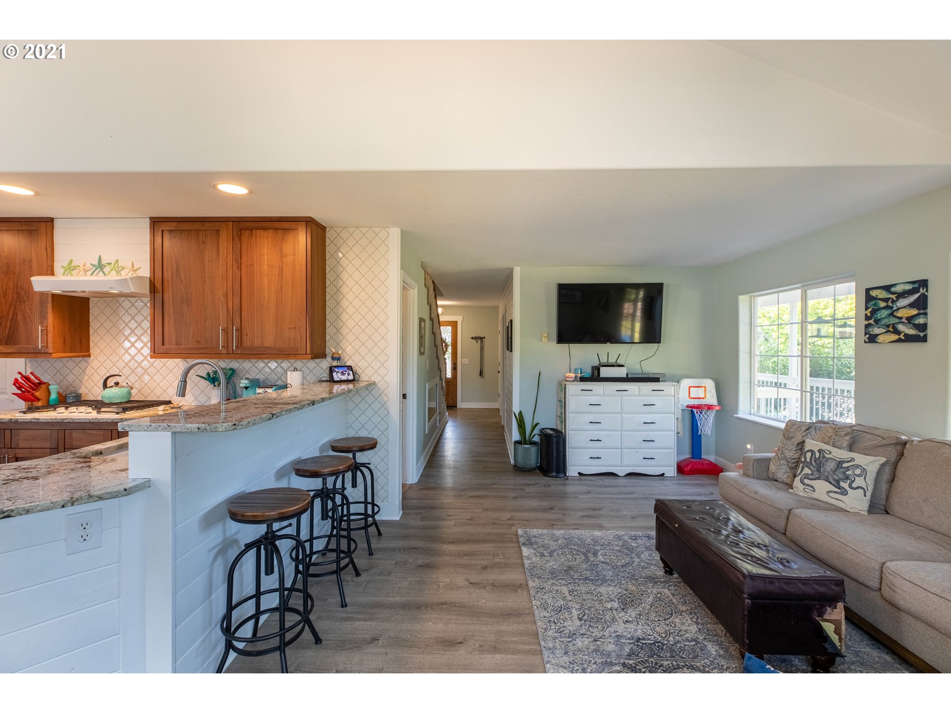 63385 Shinglehouse Road Coos Bay, OR 97420 - Photo 9 of 31 Gallery Image 9