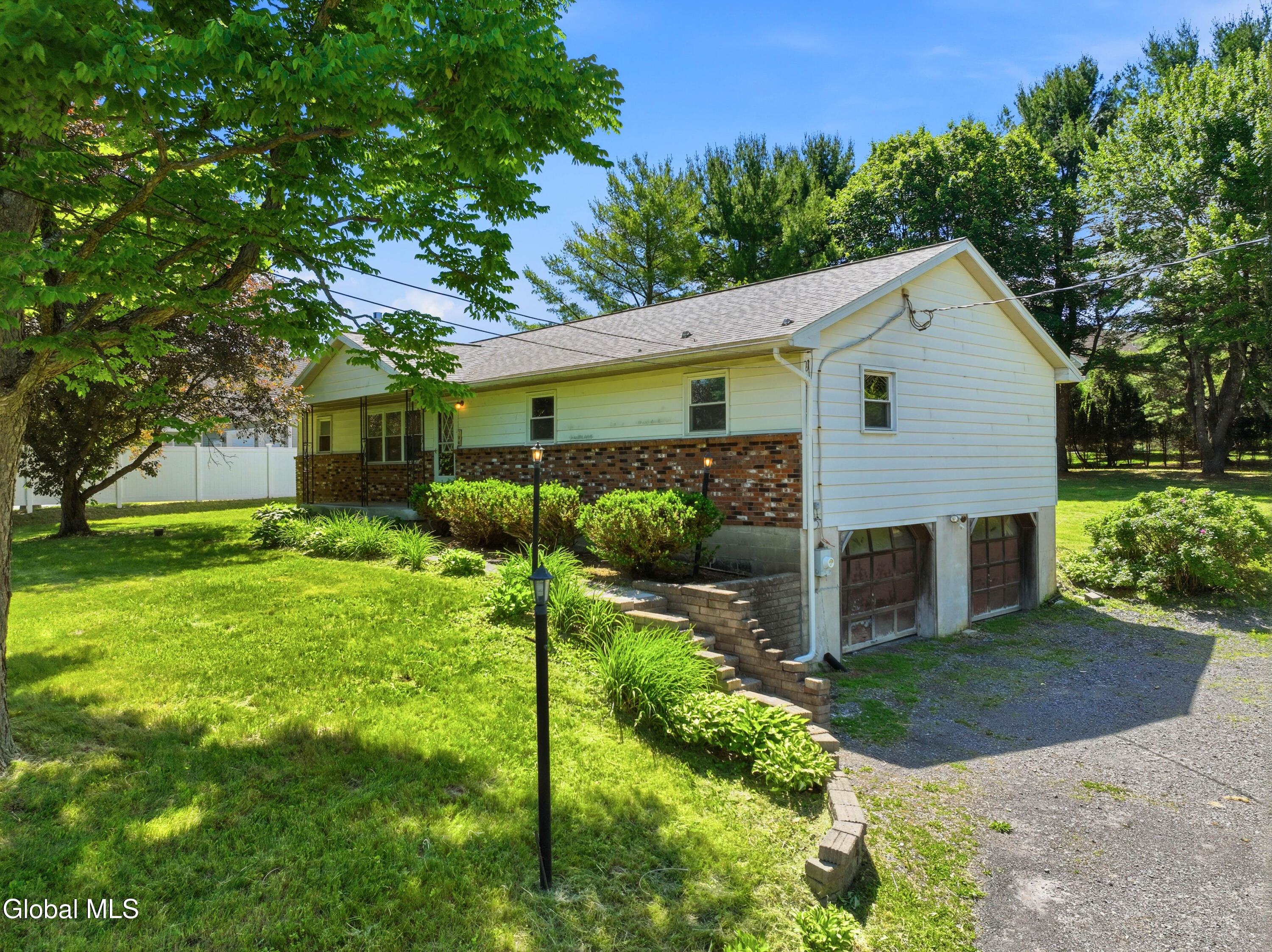 103 Smith Road Mechanicville, NY 12118 - Photo 2 of 36 2