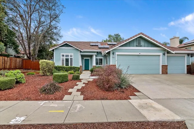 $749,000 | 1517 Buena Vista Street, Brentwood, CA 94513