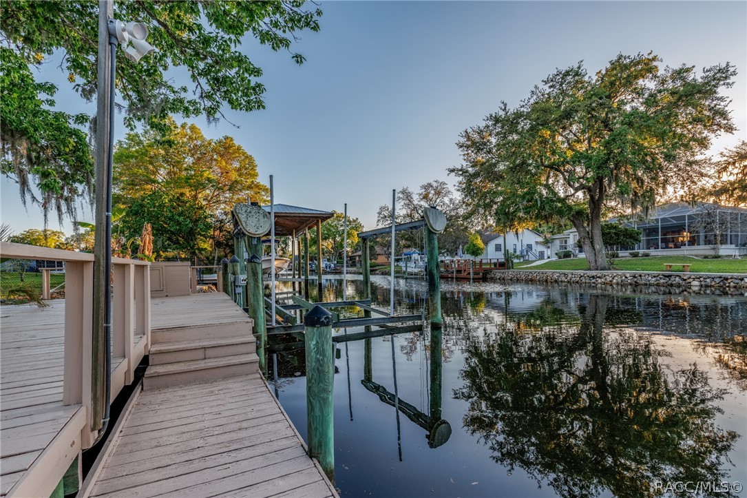 5012 South Deepwater Point Homosassa, FL 34448 - Photo 1 of 43